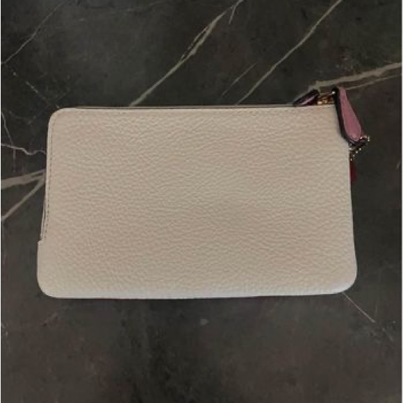 Red/white coach wristlet - Picture 2 of 2